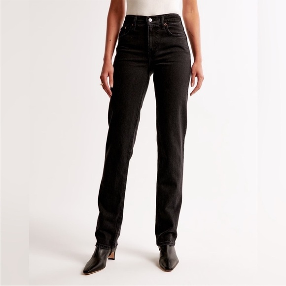 Abercrombie & Fitch Black The 90s Straight Ultra High Rise Jean Size 25/US 0 - Picture 1 of 7